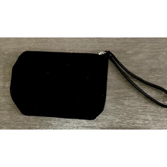 Victoria Secret Black Sequin Clutch Wrislet - Picture 4 of 4